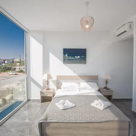 3 Schlafzimmer Mit Pool In Zentrum * Protaras